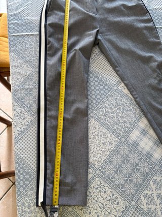 Pantaloni Zara grigi con banda laterale