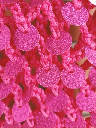 Borsa a rete fatta a mano con paillettes