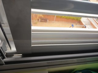 Reja de seguridad desmontable para ventana