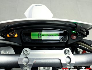 HUSQVARNA 701 SUPERMOTO ¿A2?