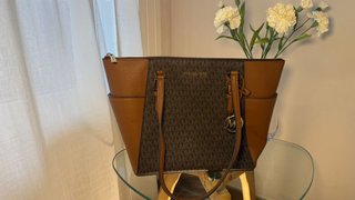 Bolso Michael Kors Marrón y Dorado
