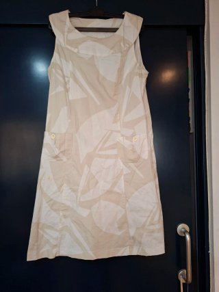 Vestido de algodón cómodo con cremallera al lado