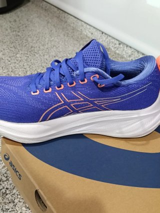 Zapatillas ASICS running azul y naranja