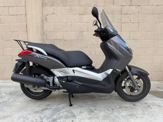 YAMAHA XMAX 125 (OPORTUNIDAD)