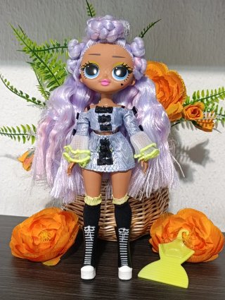 Muñeca LOL OMG