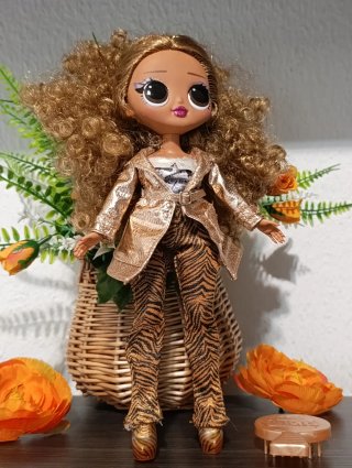 Muñeca LOL OMG