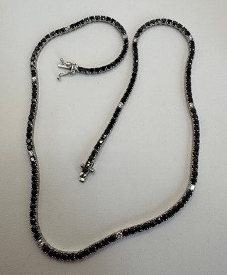 Collar 18kt Oro Negro Diamantes