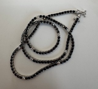 Collar 18kt Oro Negro Diamantes
