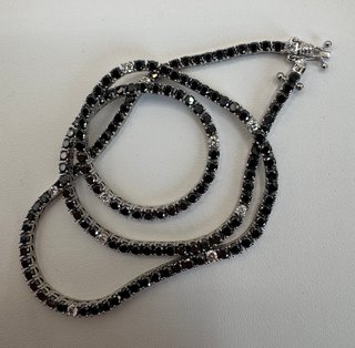 Collar 18kt Oro Negro Diamantes