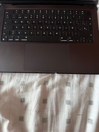 MacBook Pro M4 512GB 16GB RAM 14 pulgadas