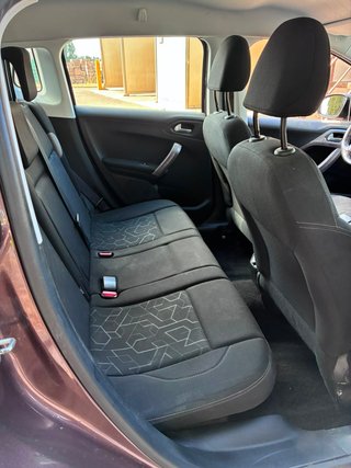 Peugeot 2008 2015