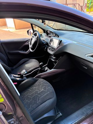 Peugeot 2008 2015