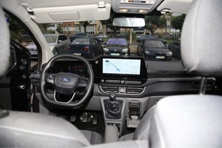 Ford Tourneo Custom 2024