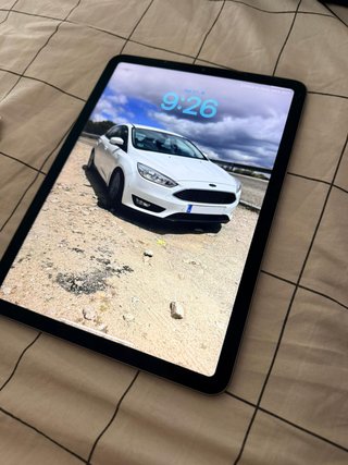 iPad Air 5ª Gen 64GB Argento