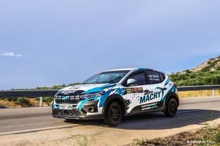 Dacia Sandero cup rally