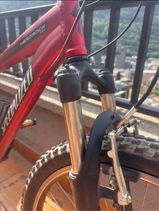 Bicicleta Specialized Hardrock Roja