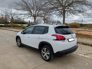 Peugeot 2008 2018 gasolina 110cv