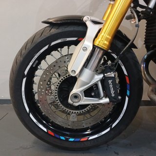 BMW R Nine T Negra y Plateada