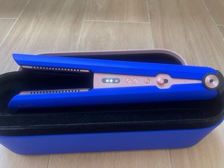 Plancha de pelo Dyson Corrale sin cables