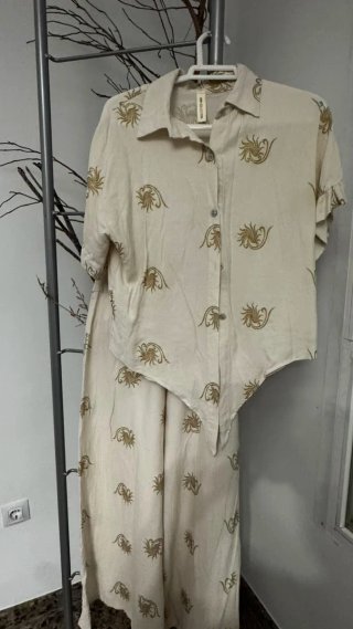 Ropa Conjunto Blusa y Pantalón Estampado Beige