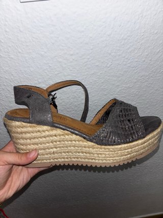 Sandalias cuña esparto gris