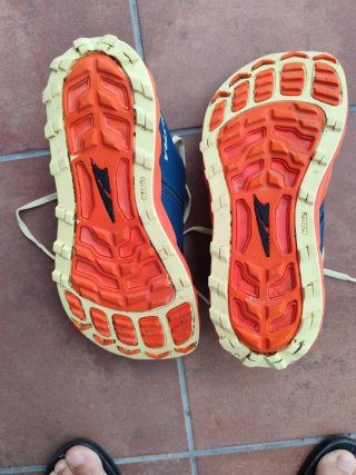 Zapatillas Barefoot Trail Altra Superior 5