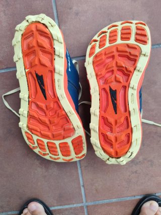 Zapatillas Barefoot Trail Altra Superior 5