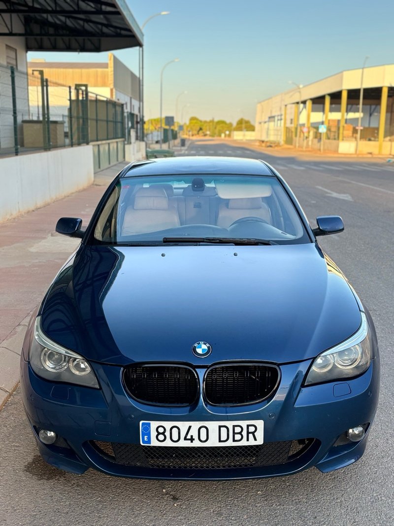 BMW Serie 5 2005 - foto 1
