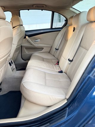 BMW Serie 5 2005 acepto cambio