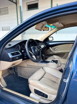 BMW Serie 5 2005 acepto cambio
