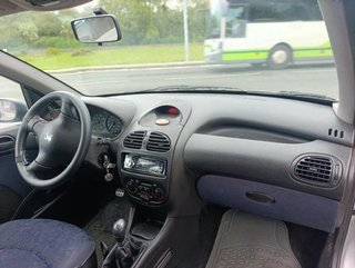 Peugeot 206 1998