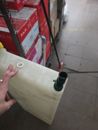 Depósito agua plano 40L para camper