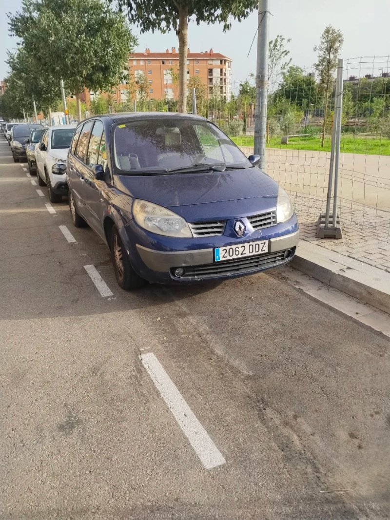 Renault Scenic 2005 - foto 1