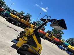 NUEVA DELANO T360 Minicargadora Orugas 2026
