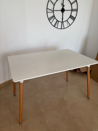 REGALO MESA DE COMEDOR