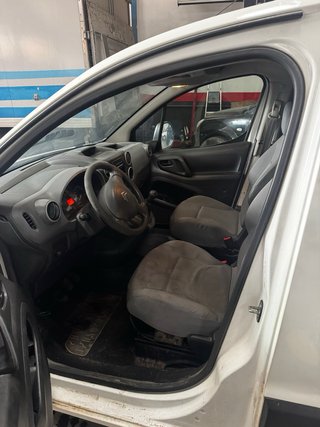 furgoneta Citroen Berlingo 2011