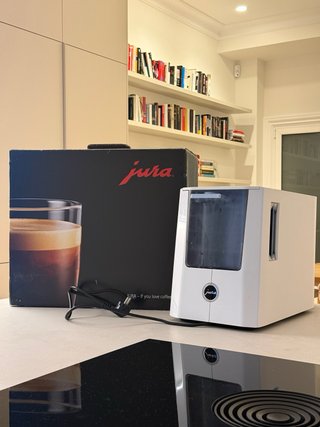 Cafetera Jura A1 Alta Gama