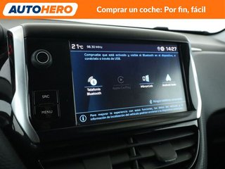 Peugeot 2008 1.2 PureTech Signature