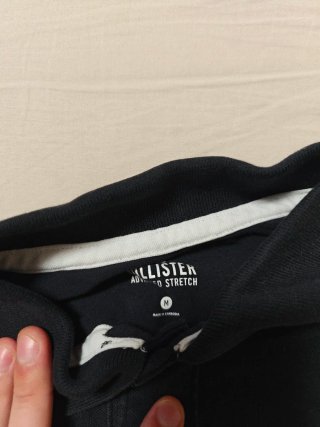 Polo Hollister Negro Talla M