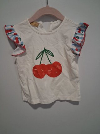 Camiseta infantil con cerezas