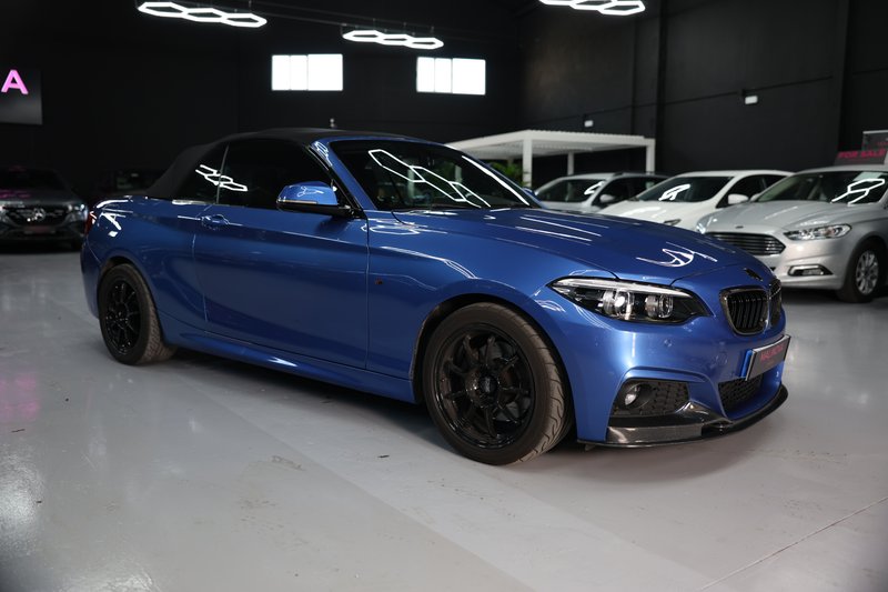 BMW Serie 2 220i (F23) 2019, foto 8