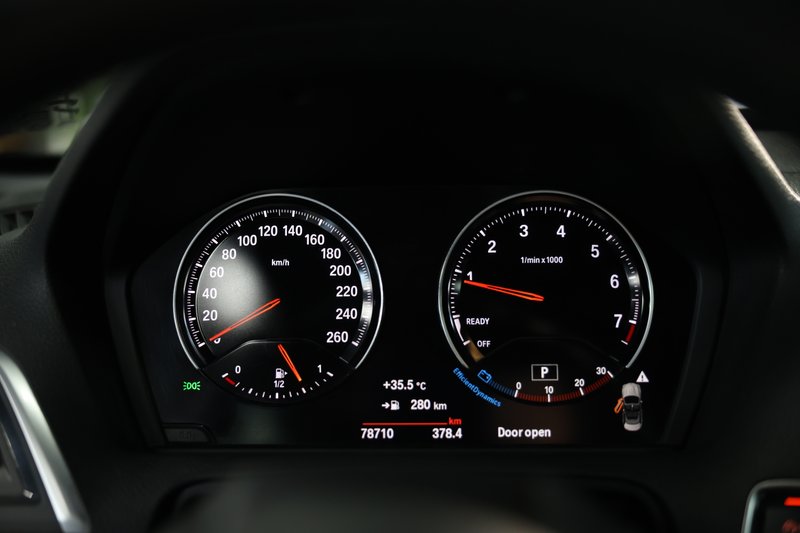 BMW Serie 2 220i (F23) 2019, foto 24