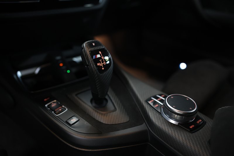 BMW Serie 2 220i (F23) 2019, foto 26