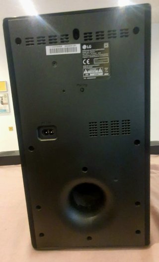 Barra de Sonido LG prácticamente nueva.