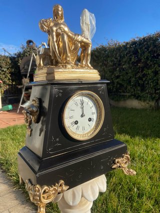 Orologio da Tavolo La Pietà Bronzo