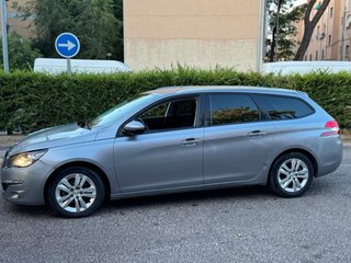 Peugeot 308 2016