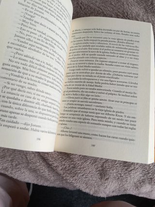 El mundo de Sofía Novela sobre la historia de...