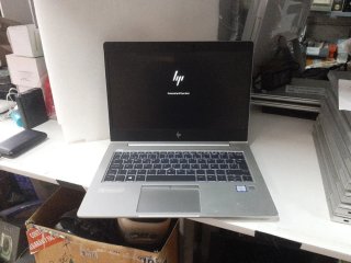HP EliteBook 830 G5 Plata