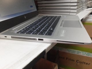 HP EliteBook 830 G5 Plata