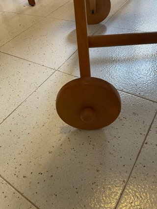 Cuna de madera para bebé